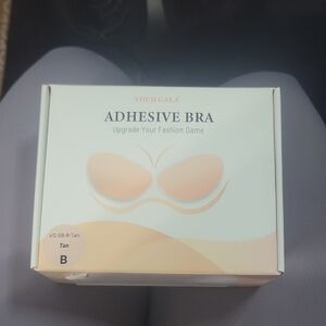 NIB Yoch Gala Adhesive Bra in Tan B Cup